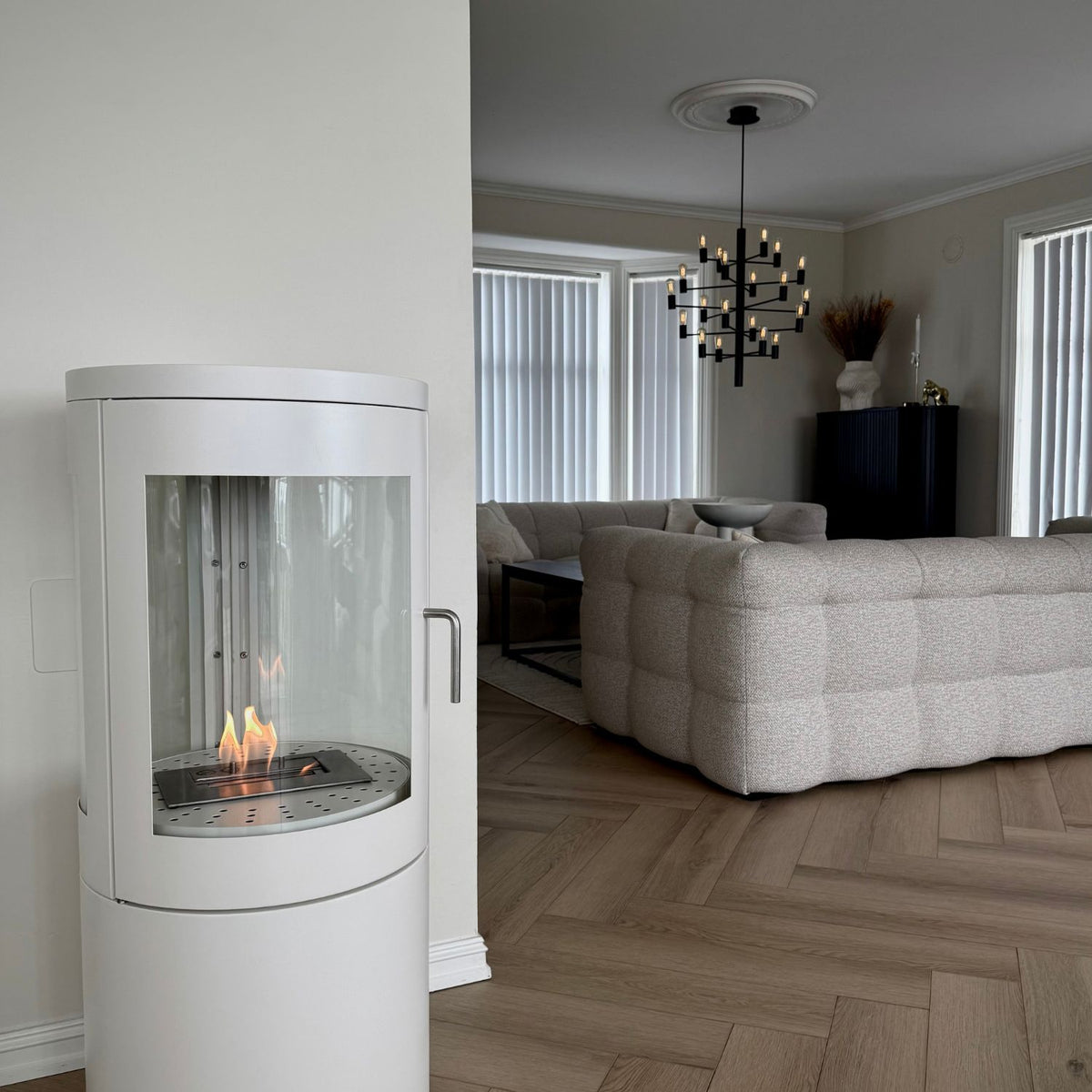 Columbus Weiß – Bioethanol-Ofen mit 360°-Rundumblick