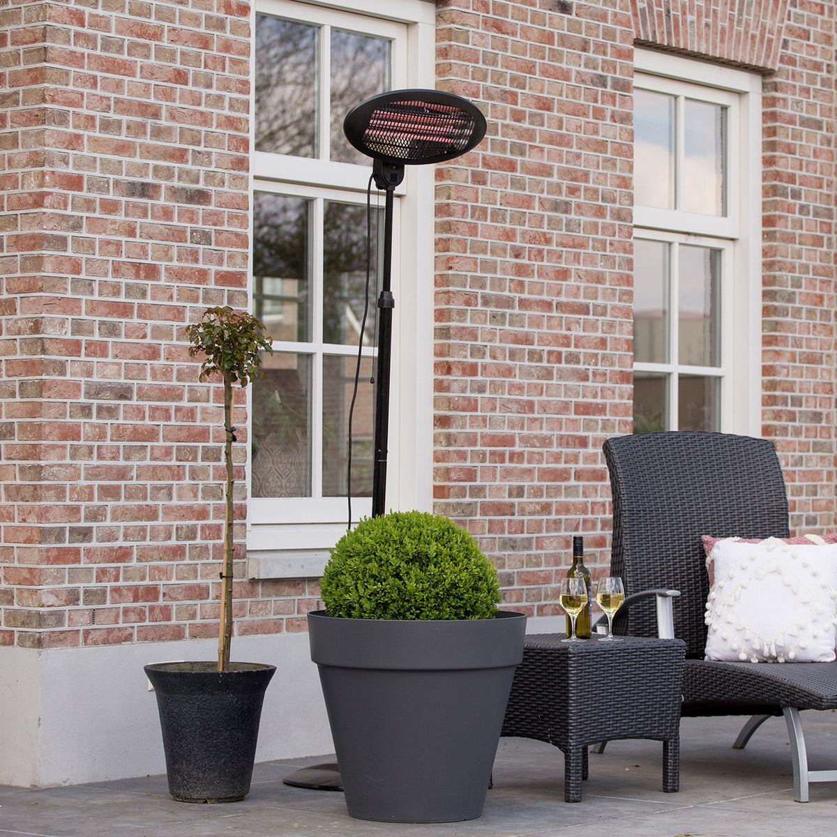 Elektra Standheizstrahler 2000 Watt für die Terrasse