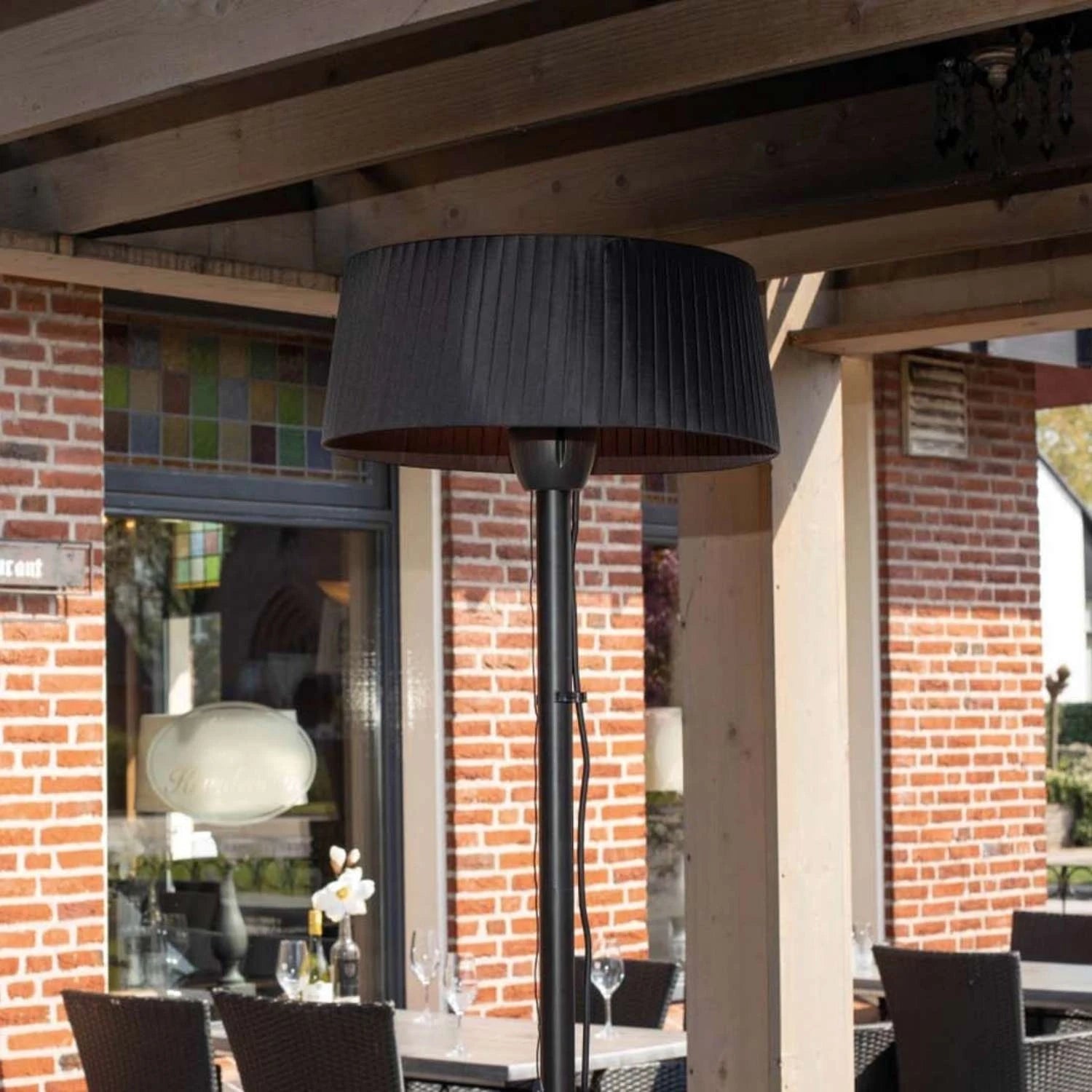 Artix Compact Stehender 1500W Terrassenheizer