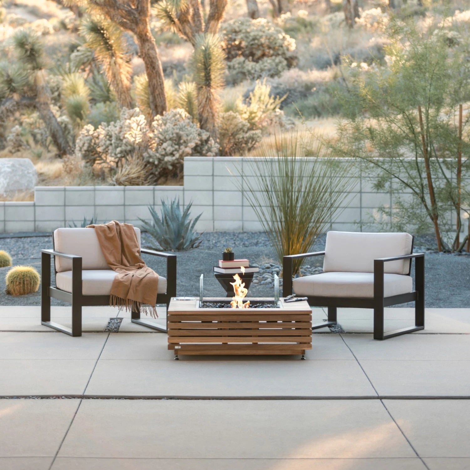 Base 40 - Teak Bioethanol Fire Pit