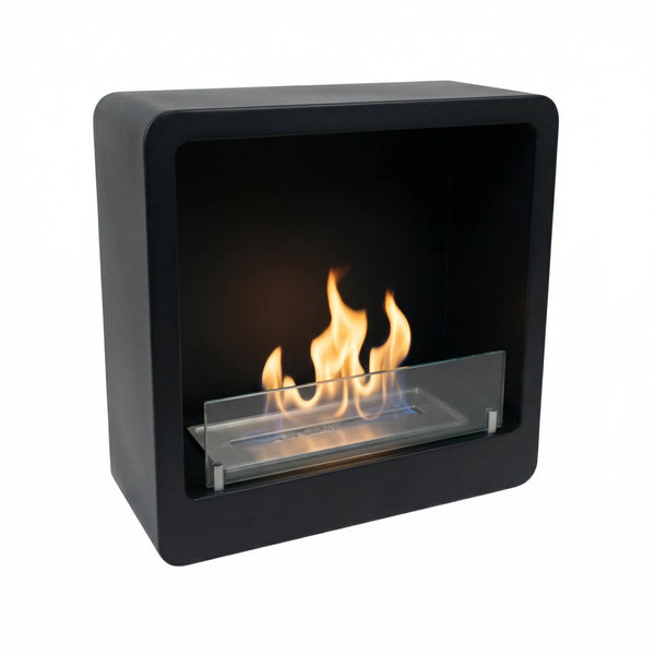 Quadratischer Wandkamin