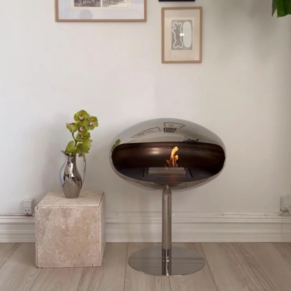 Cocoon Pedestal Polierter Stahl