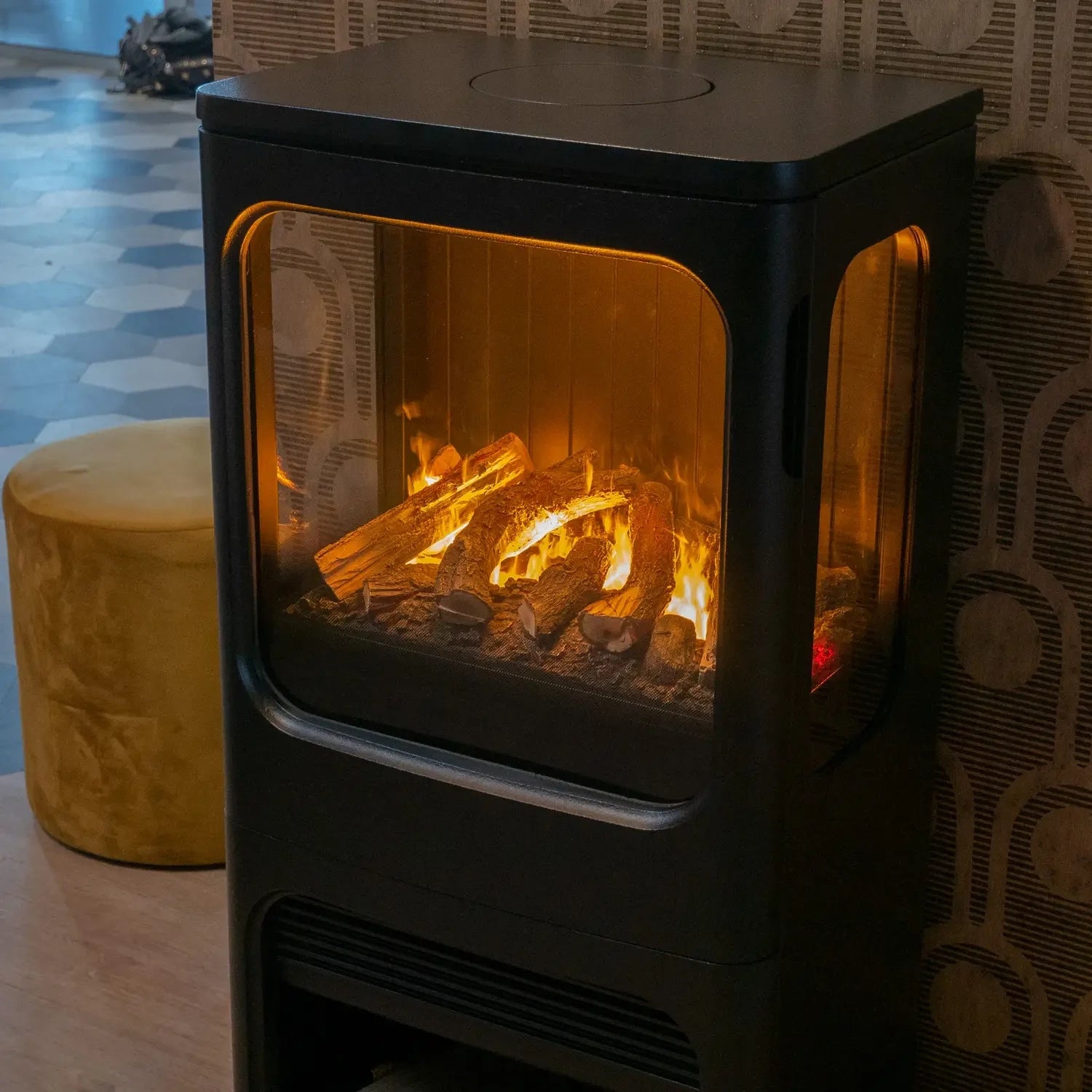 Mapleton 100 – freistehender Wasserdampf-Kamin aus Gusseisen