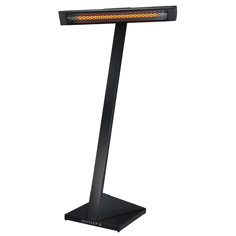 Intensive 2200W Terrassenheizer auf Ständer