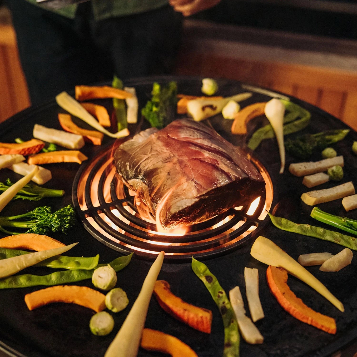 Höfats BOWL 70 Fire Bowl with Tripod