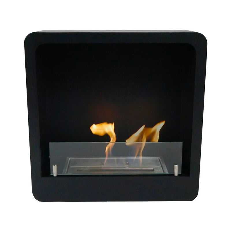 Quadratischer Wandkamin
